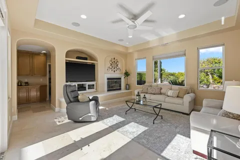 $1,895,000 | 7466 Dunbar Court, Gilroy, CA 95020