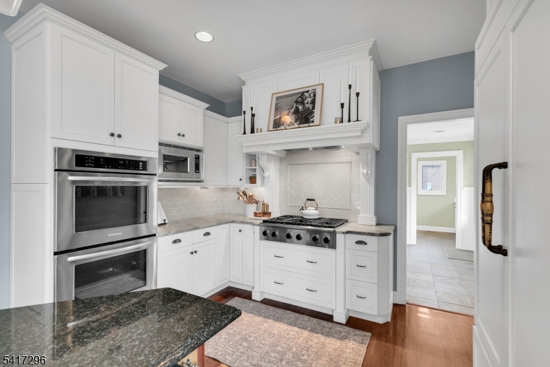 92 Shannon Hill Road Bernards, NJ 07920 - Photo 11 of 49