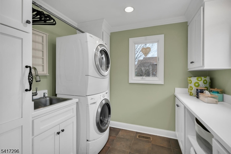 92 Shannon Hill Road Bernards, NJ 07920 - Photo 21 of 49