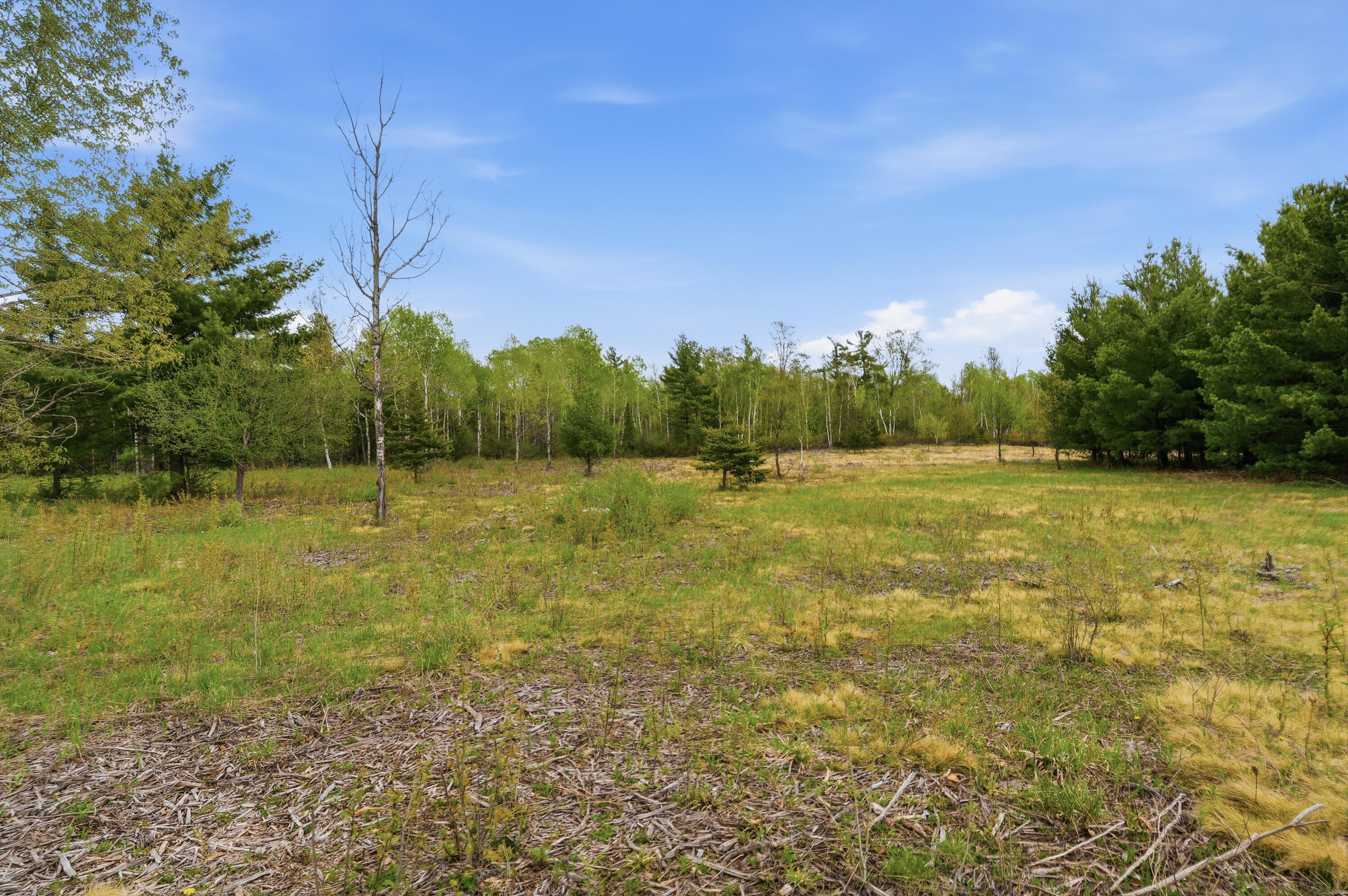 9122 Wandering Road Gibraltar, WI 54212 - Photo 5 of 27 1