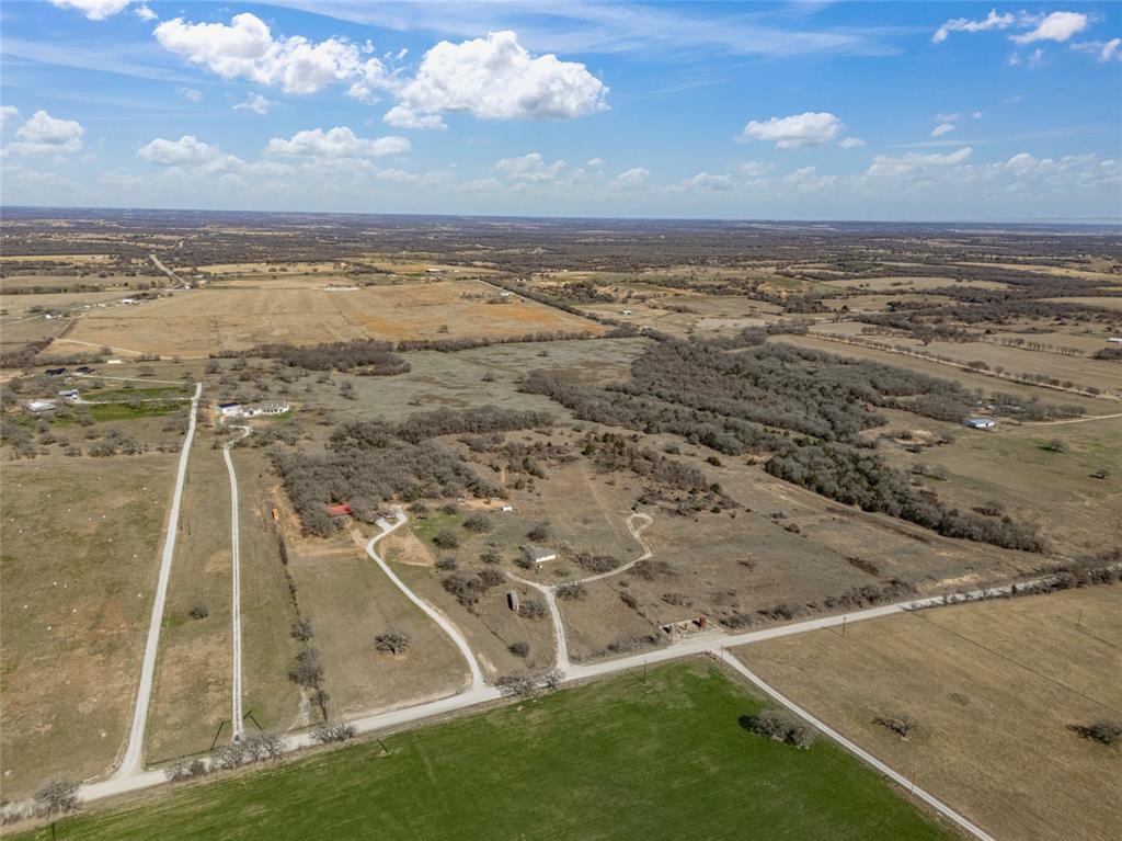 623 Lake Valley Road Sunset, TX 76270 - Photo 37 of 40