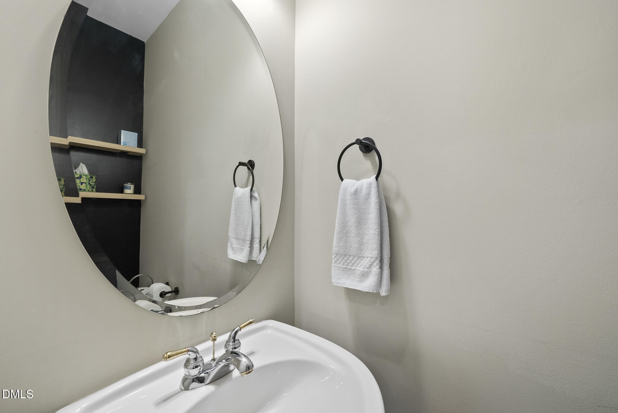 6708 Middleboro Drive Raleigh, NC 27612 - Photo 19 of 32 DSC08871