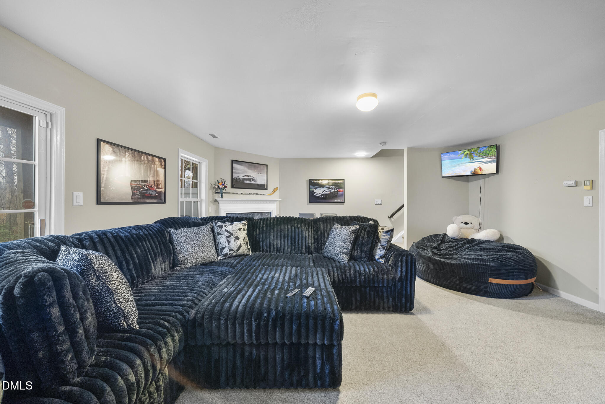 6708 Middleboro Drive Raleigh, NC 27612 - Photo 6 of 32 DSC08826