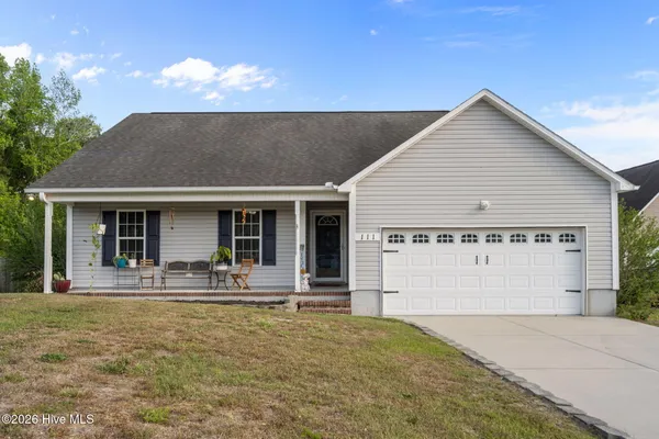 $265,000 | 111 Farmgate Drive, Richlands, NC 28574