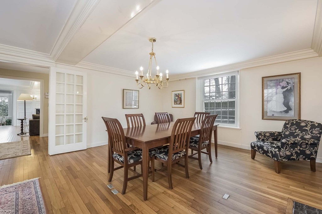 86 Waban Avenue Newton, MA 02468 - Photo 7 of 29