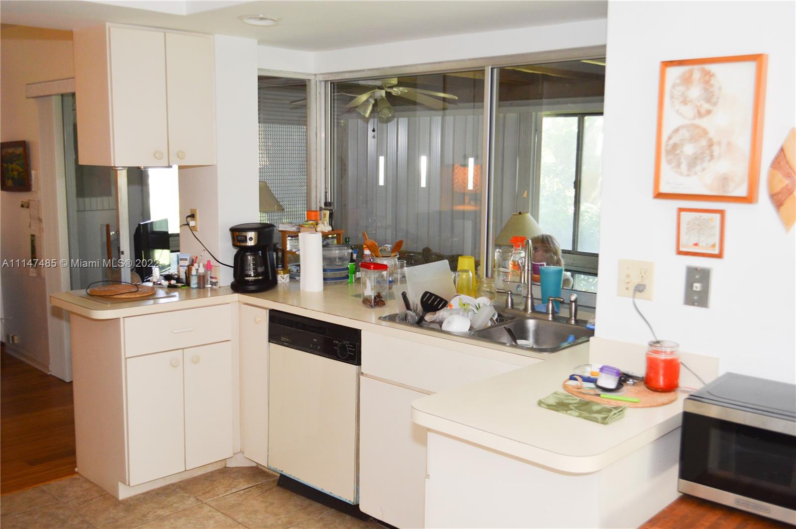 305 Northwest 42nd Street Boca Raton, FL 33431 - Photo 7 of 23