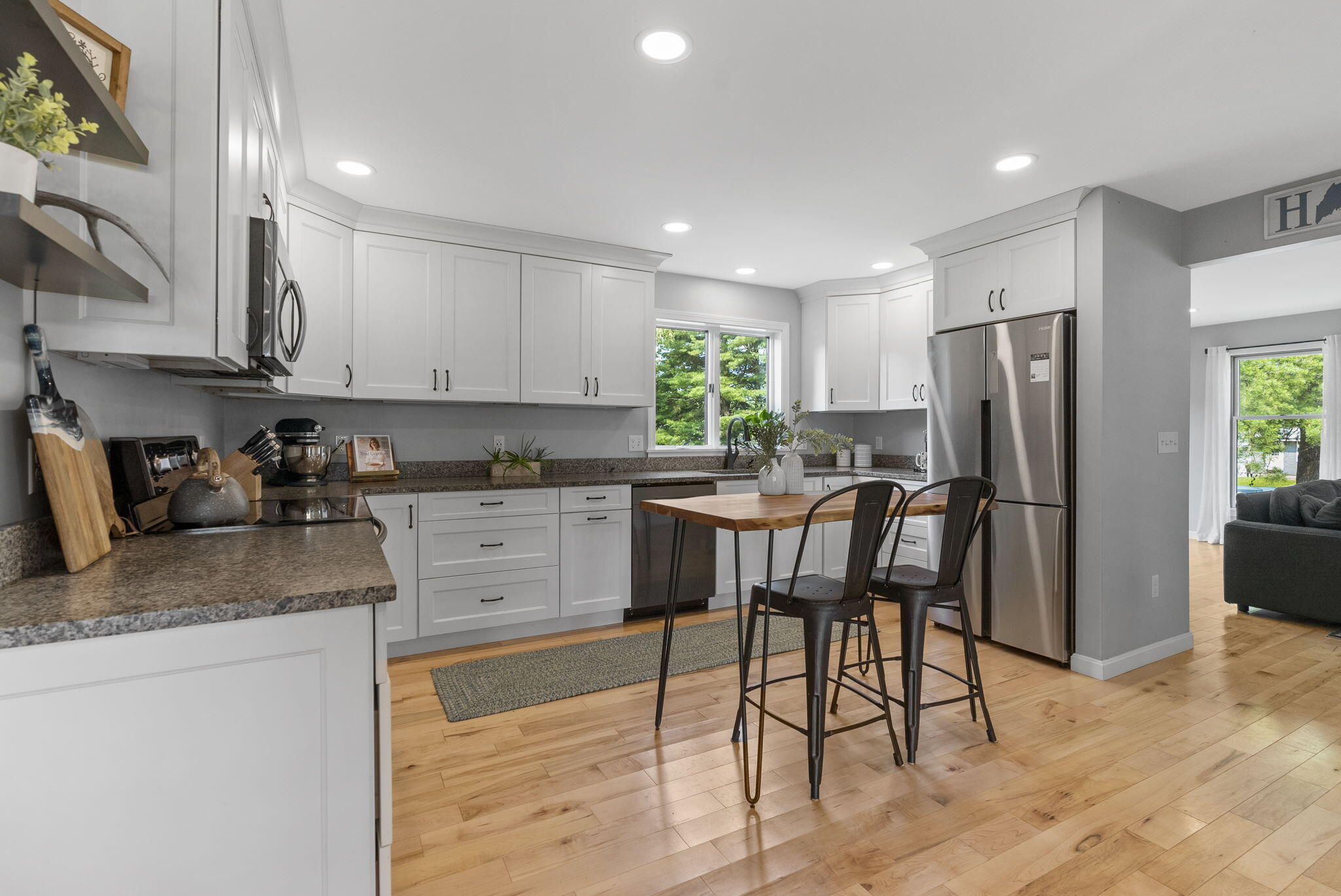 157 Black Point Road Scarborough, ME 04074 - Photo 14 of 45 24-web-or-mls-DSC05321