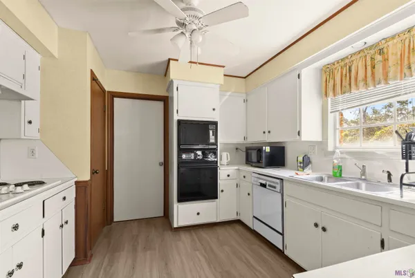 $3,200 | 5240 Heritage Drive, Baton Rouge, LA 70808