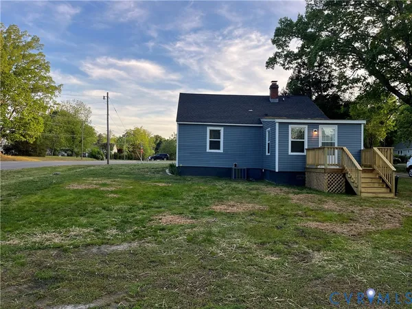 $259,900 | 400 5th Street, Blackstone, VA 23824