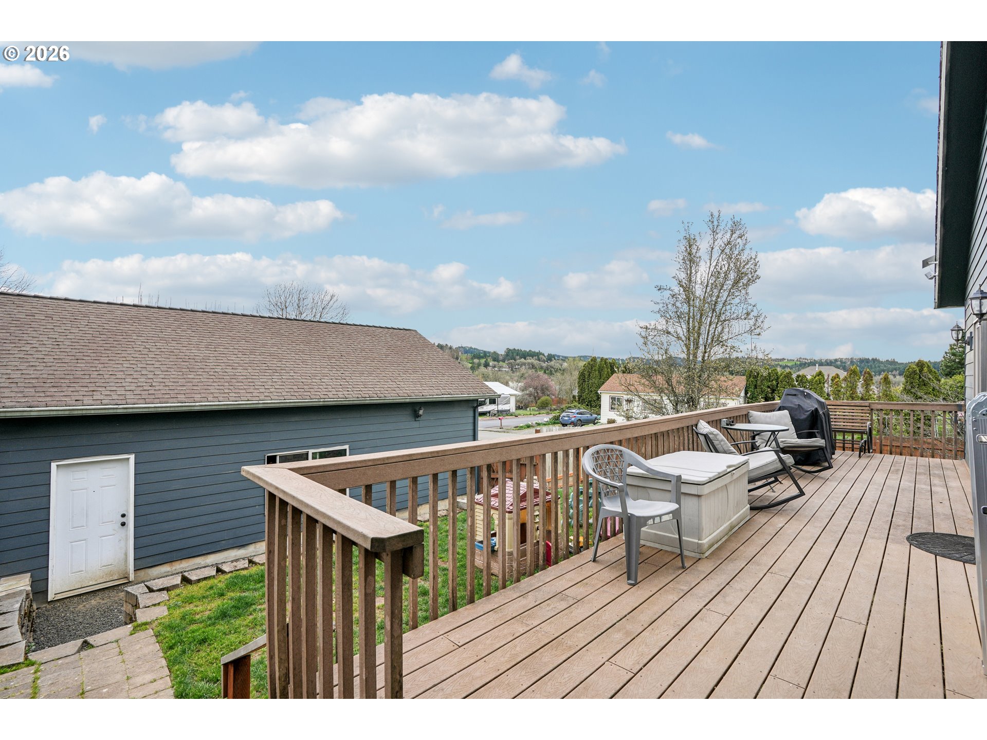 1590 Southwest Hill Street Dallas, OR 97338 - Photo 26 of 32