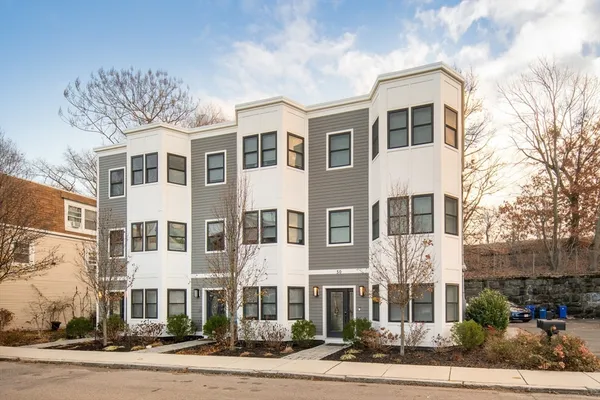 $4,400 | 48-50 Robey Street, Unit TWNHSE, Boston, MA 02119