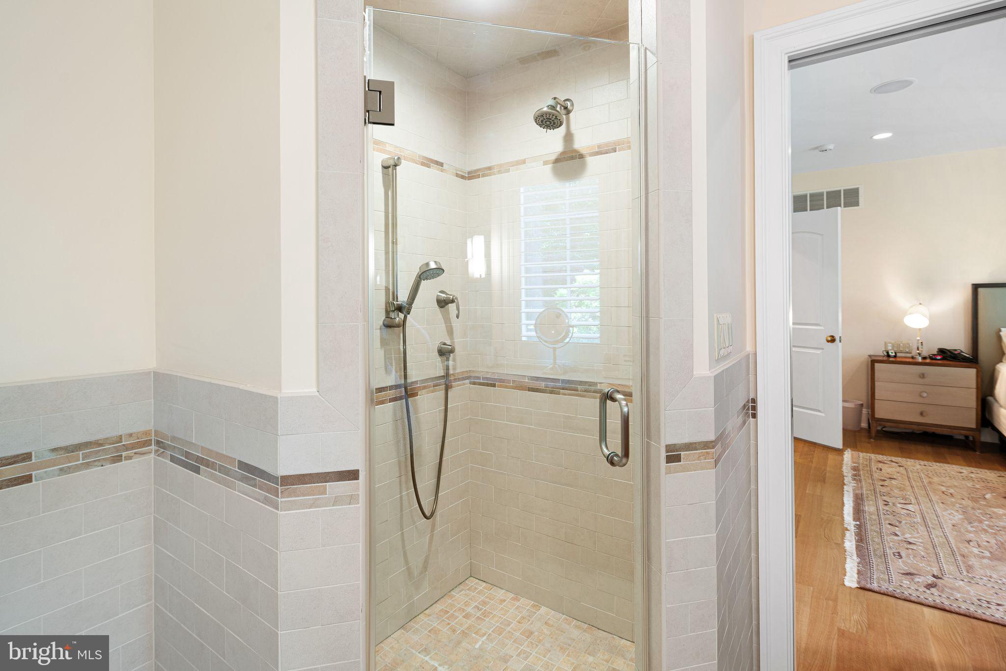 1990 Woodside Road Newtown, PA 18940 - Photo 40 of 57 Full bath #2