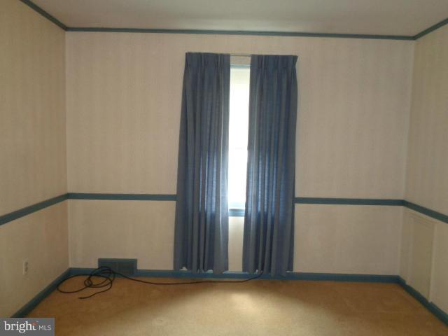1005 Security Road Hagerstown, MD 21742 - Photo 15 of 28 Bedroom (Master)