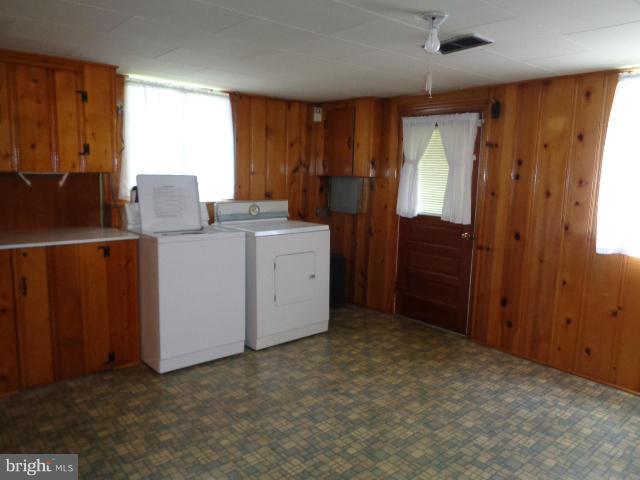 1005 Security Road Hagerstown, MD 21742 - Photo 22 of 28 Laundry Room