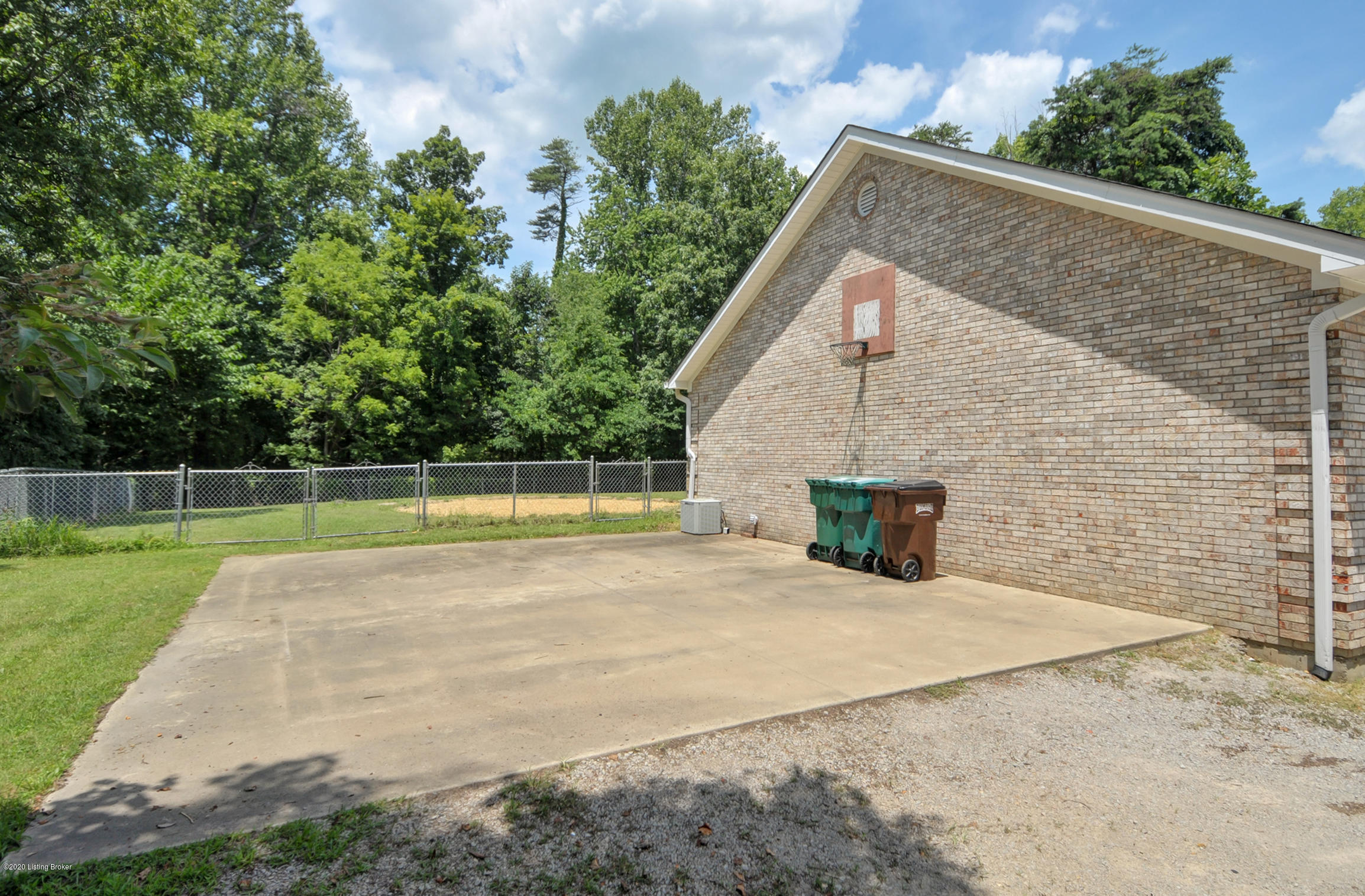 845 Roy Layne Road Lebanon Junction, KY 40150 - Photo 41 of 55 845RoyLayneRd-44