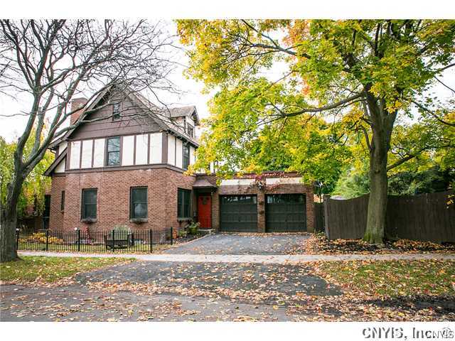 497 Brattle Road Syracuse, NY 13203 - Photo 1 of 1 Exterior Front