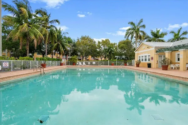 $2,500 | 1109 Shoma Drive, Royal Palm Beach, FL 33414