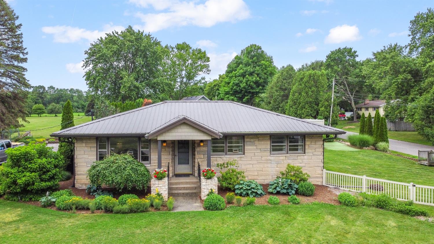 3252 West Small Road La Porte, IN 46350 - Photo 1 of 38 1500x843