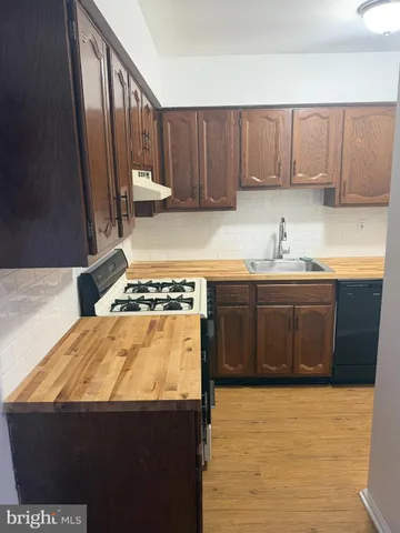 $1,525 | 526 Gia Circle, Clifton Heights, PA 19018