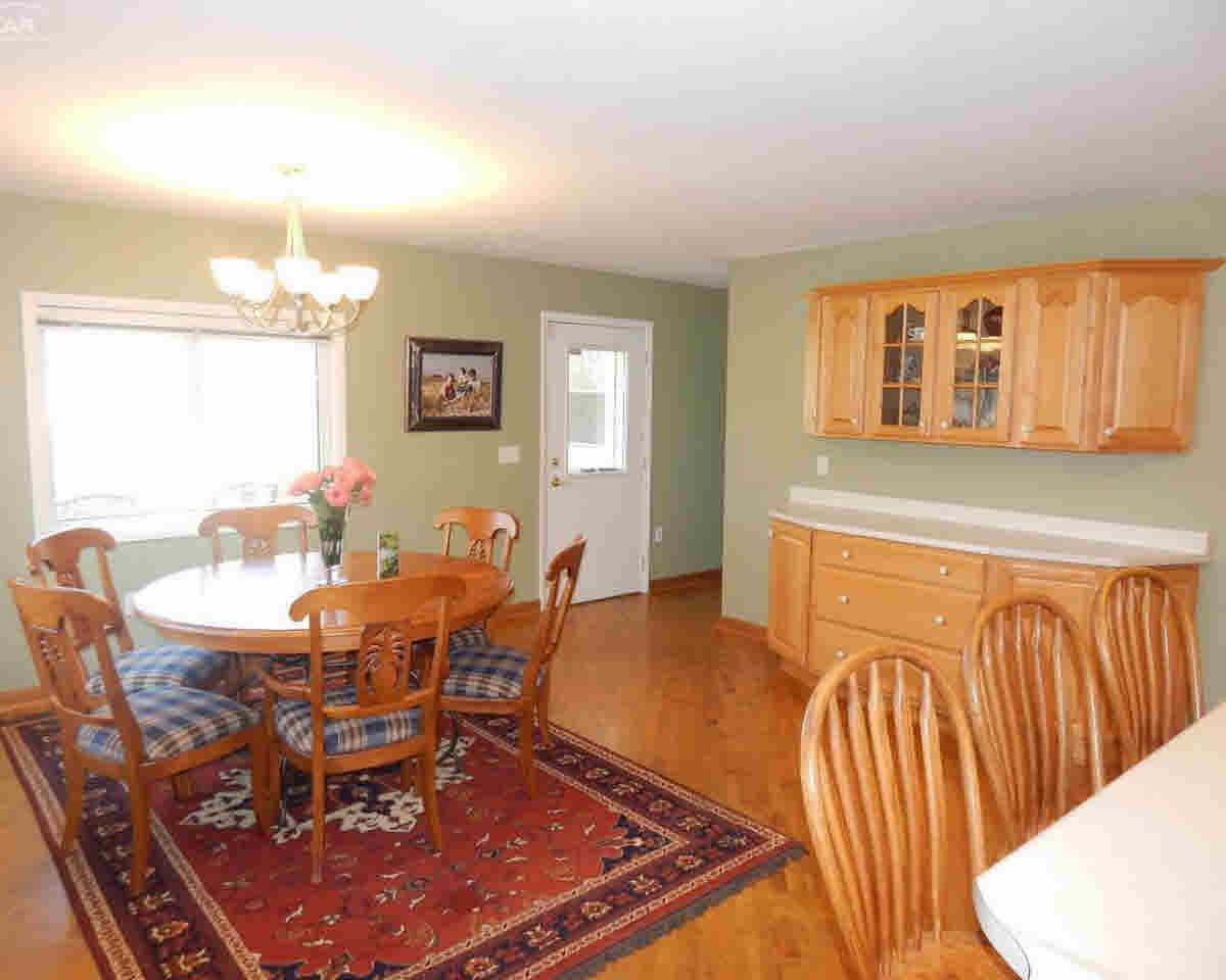 425 Elms Road Flushing, MI 48433 - Photo 16 of 53 21284578-15.JPG