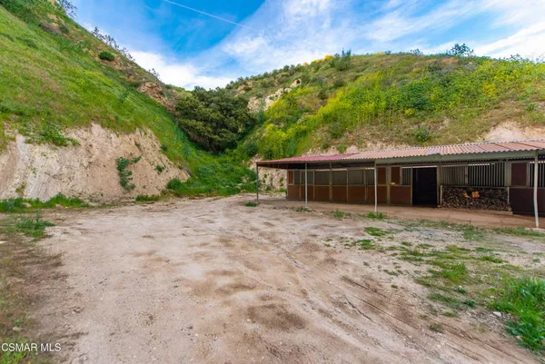 $1,250,000 | 12141 Wildwood Trail, Sylmar, CA 91342