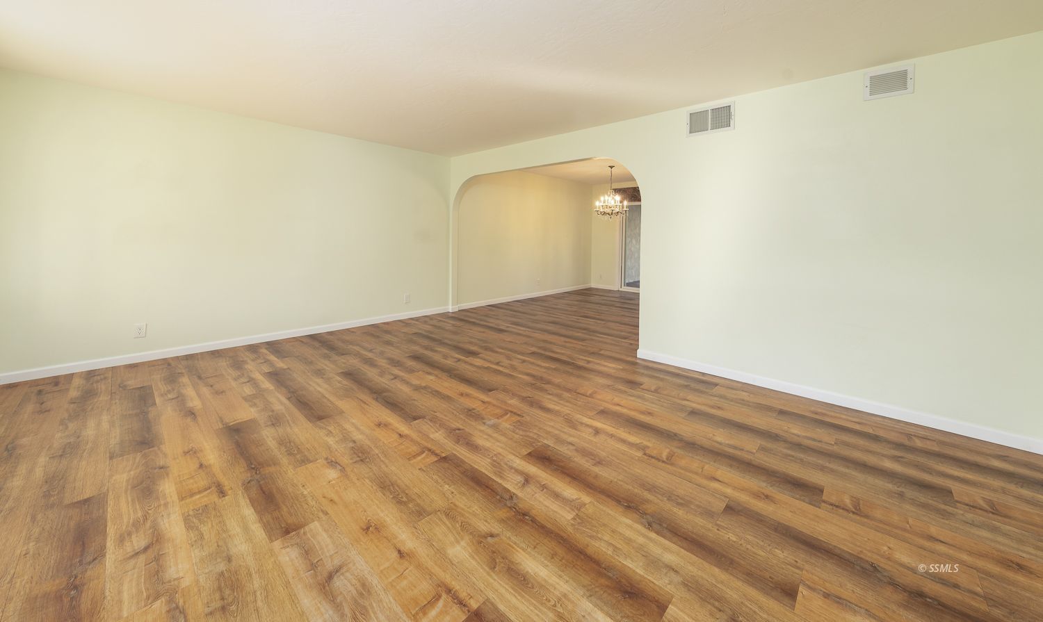 818 West Howell Avenue Ridgecrest, CA 93555 - Photo 7 of 45