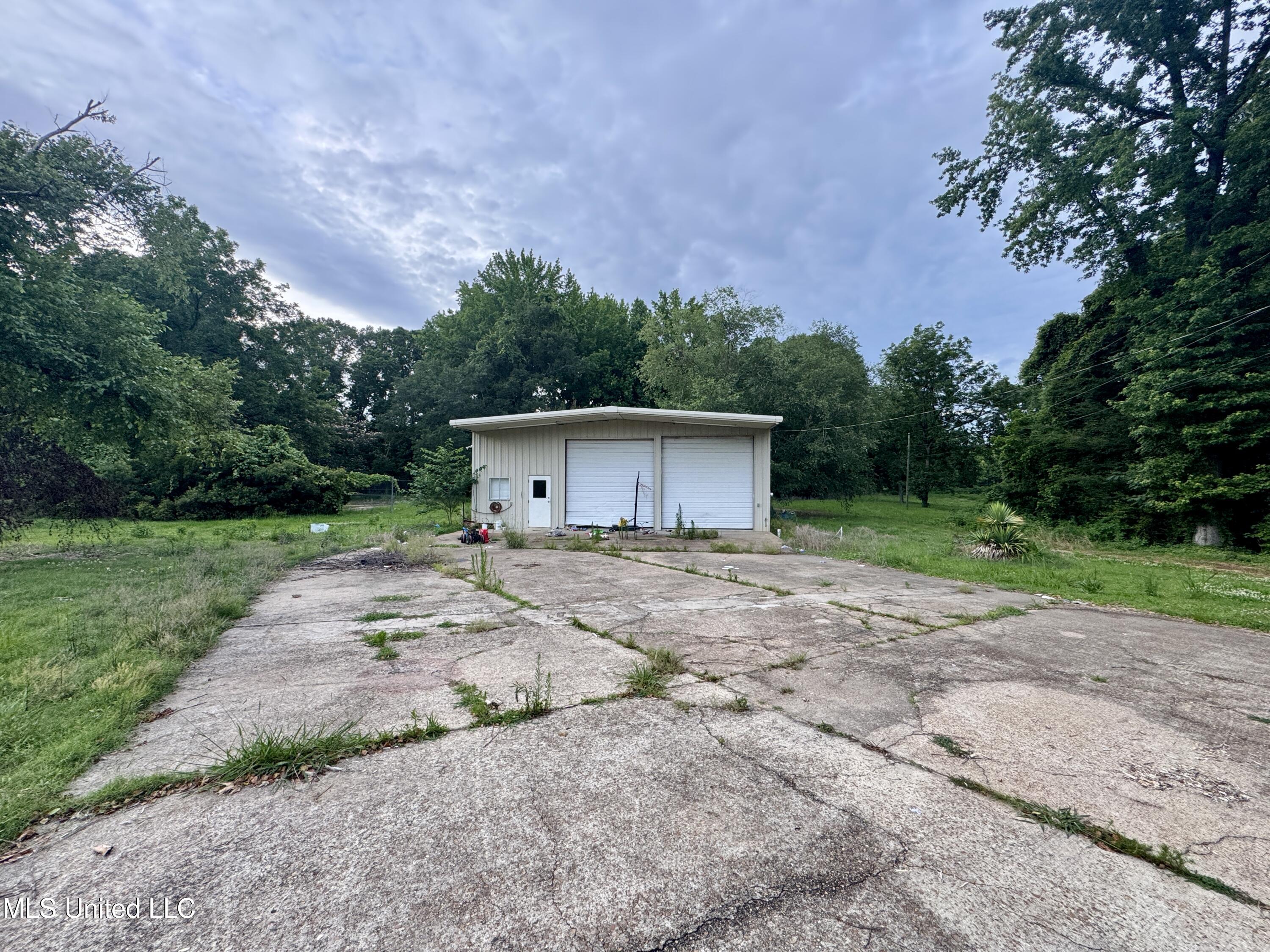 29757 Highway 32 Charleston, MS 38921 - Photo 10 of 19 IMG_3016