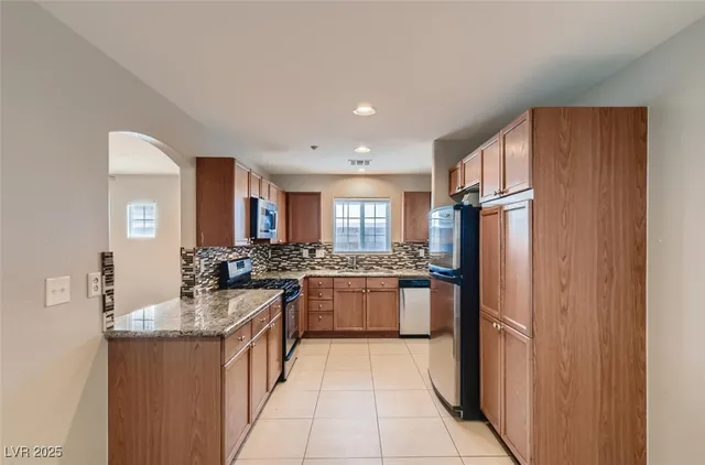 $1,875 | 7404 Bewitching Court, Las Vegas, NV 89149