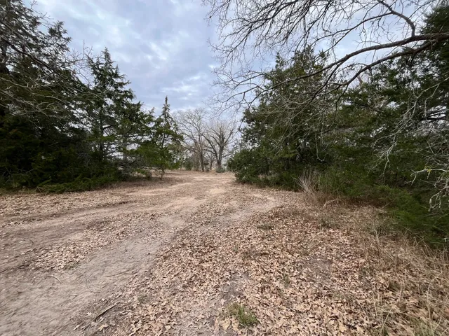$110,000 | 571 Railroad Road, Somerville, TX 77879