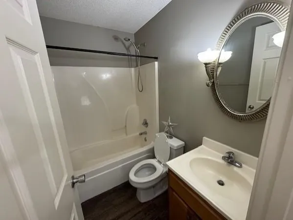 $1,725 | 9258 Lazzini Cove, Cordova, TN 38016