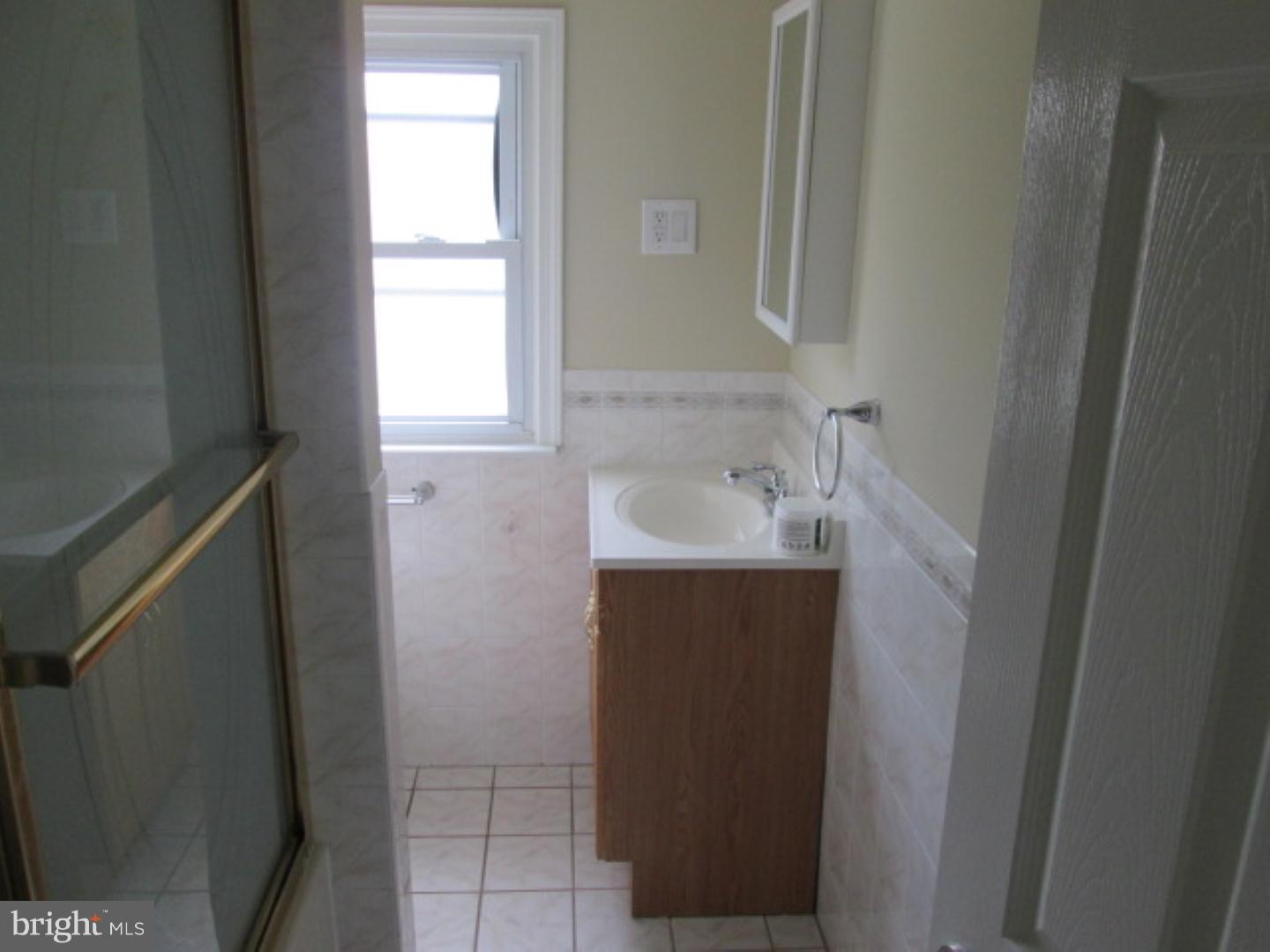 17 Green Tree Road Stratford, NJ 08084 - Photo 12 of 13 Gallery Image 12