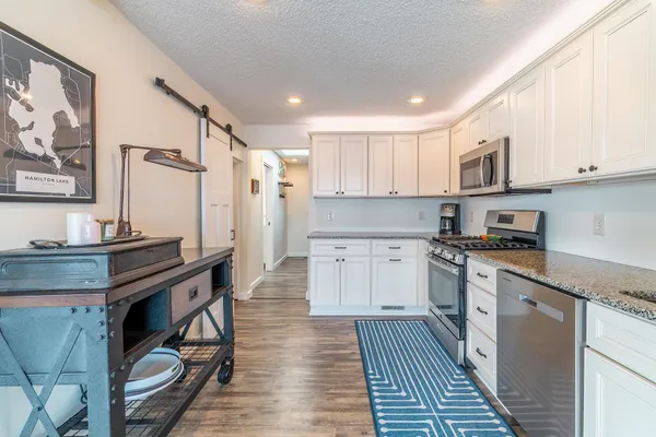 $449,000 | 980 Ln 221B Hamilton Lake, Hamilton, IN 46742
