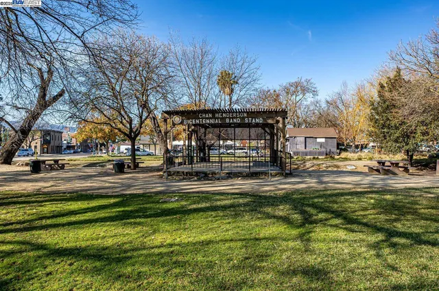 a view of a house with garden