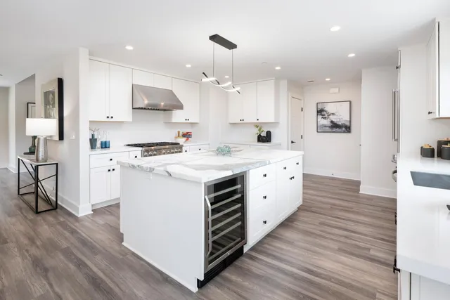 $3,995,000 | 30 Calaveras Court, Hillsborough, CA 94010