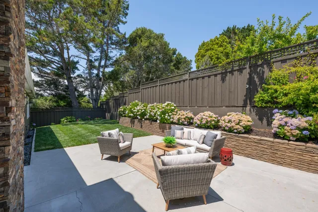 $3,995,000 | 30 Calaveras Court, Hillsborough, CA 94010