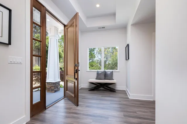 $3,995,000 | 30 Calaveras Court, Hillsborough, CA 94010