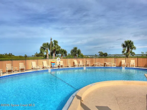 $2,200 | 6240 East Mirror Lake Drive, Unit 201, Sebastian, FL 32958