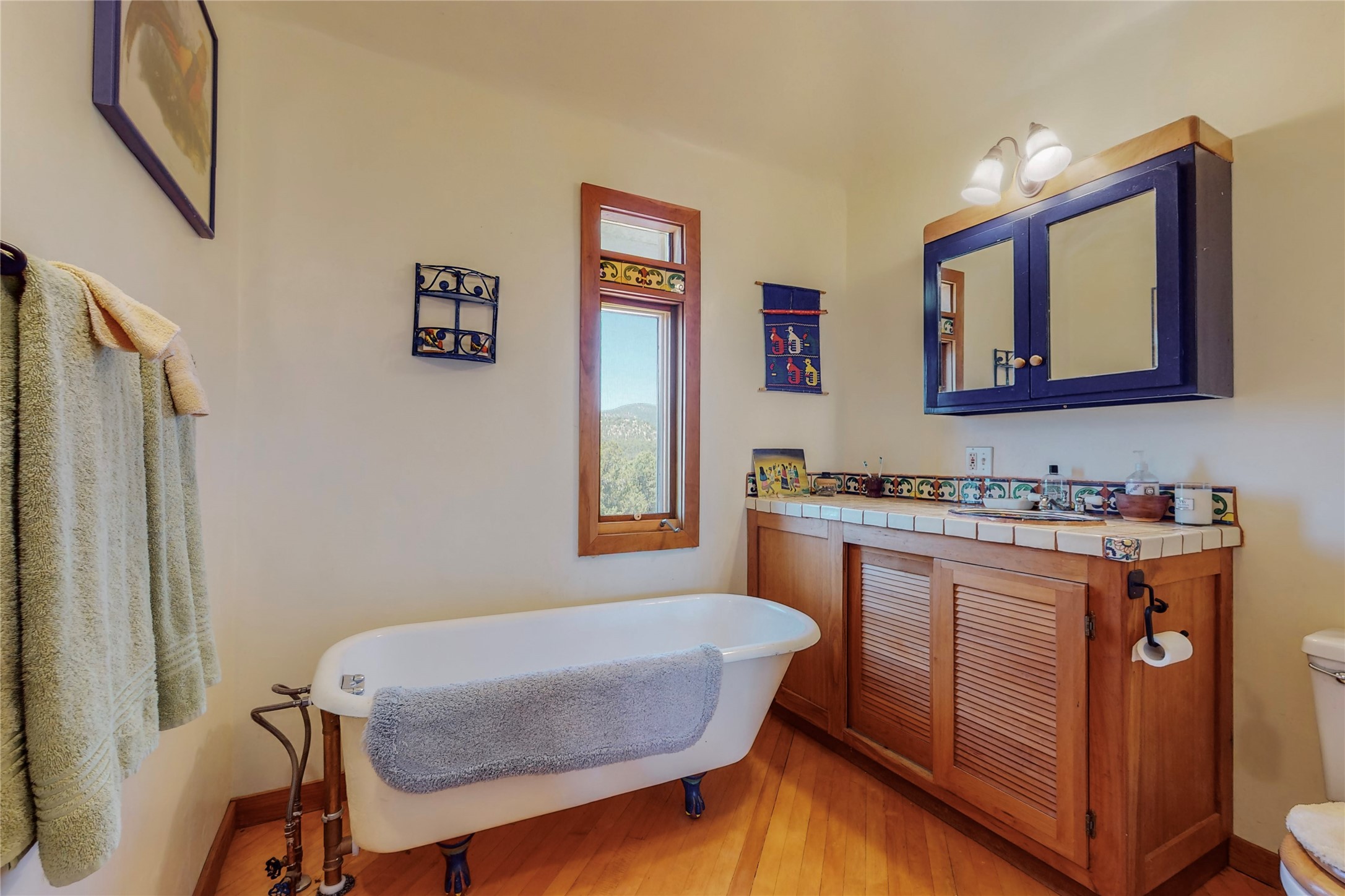 175 Hidden Valley Ranch Road Ilfeld, NM 87538 - Photo 11 of 43 Upstairs 3/4 bath