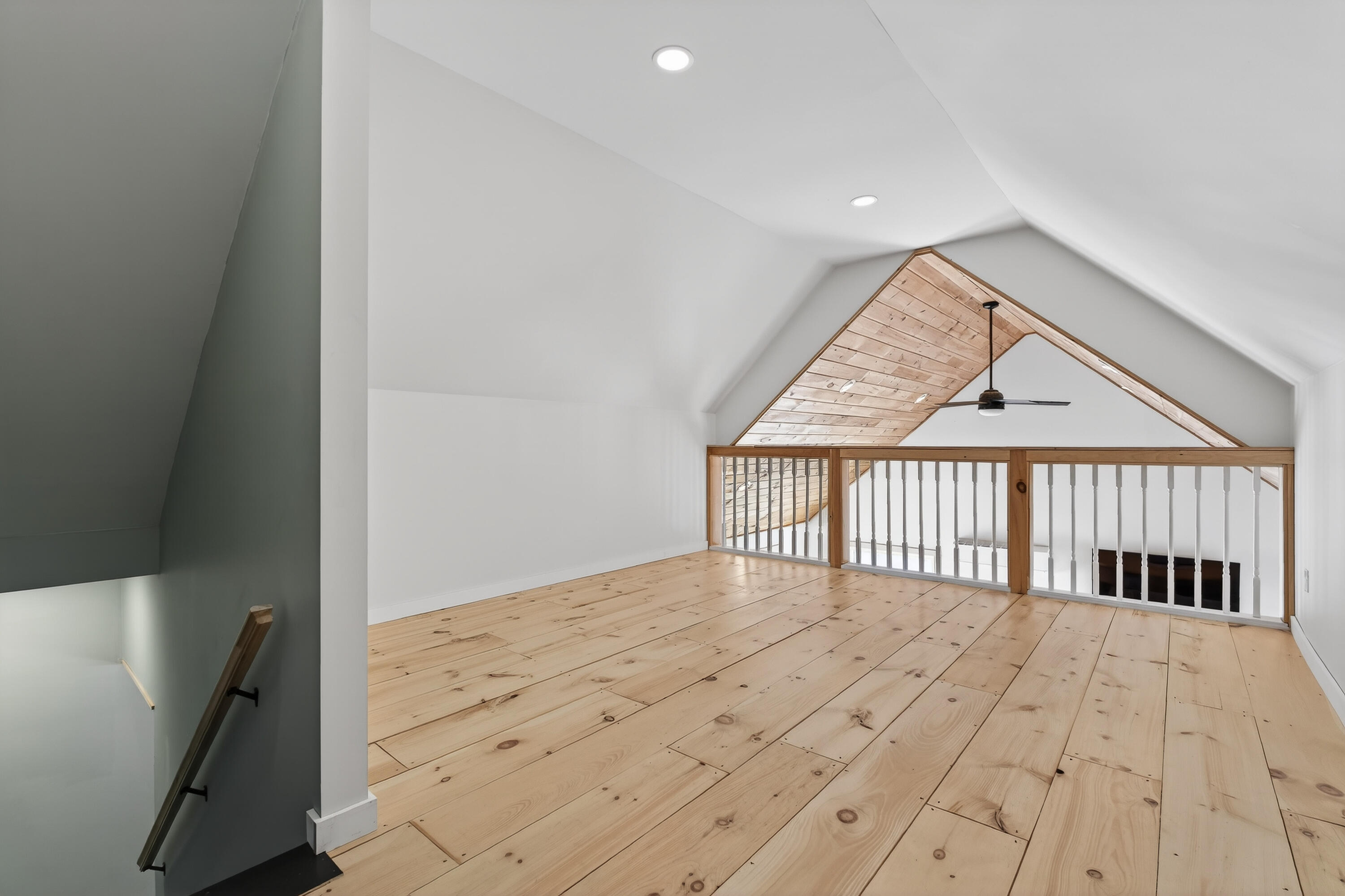 159 Martin Road Rumford, ME 04276 - Photo 19 of 30 140_159 Martin Rd, Rumford_MorneauStudio