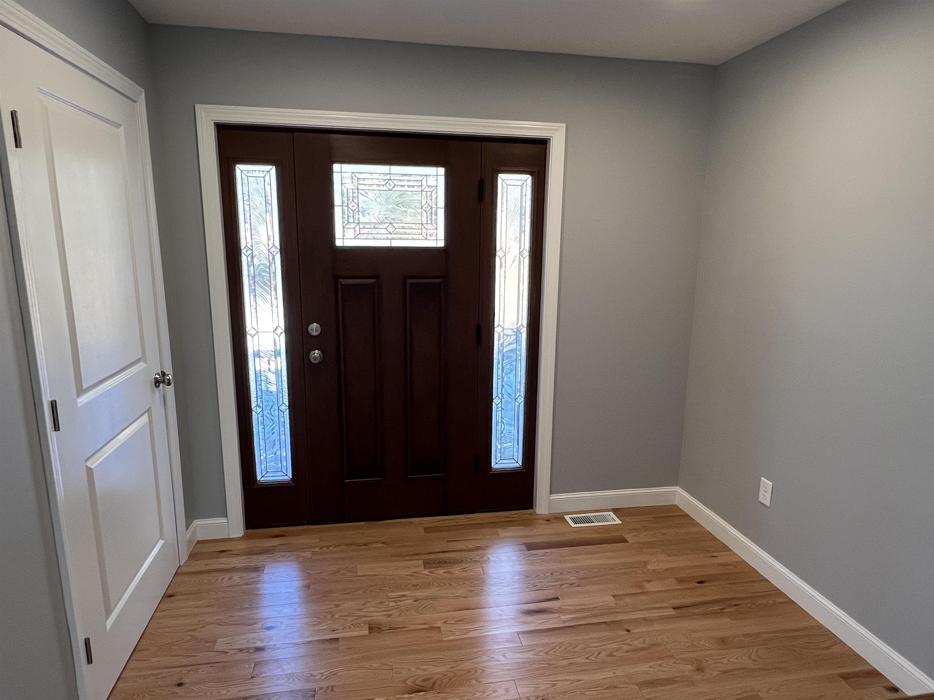 47 Long Hl Road Raymond, NH 03077 - Photo 13 of 42