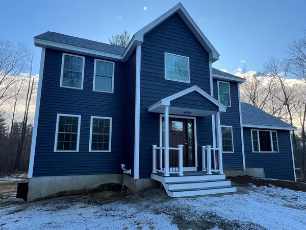 $799,900 | 47 Long Hl Road, Raymond, NH 03077