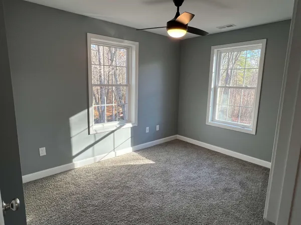 $799,900 | 47 Long Hl Road, Raymond, NH 03077