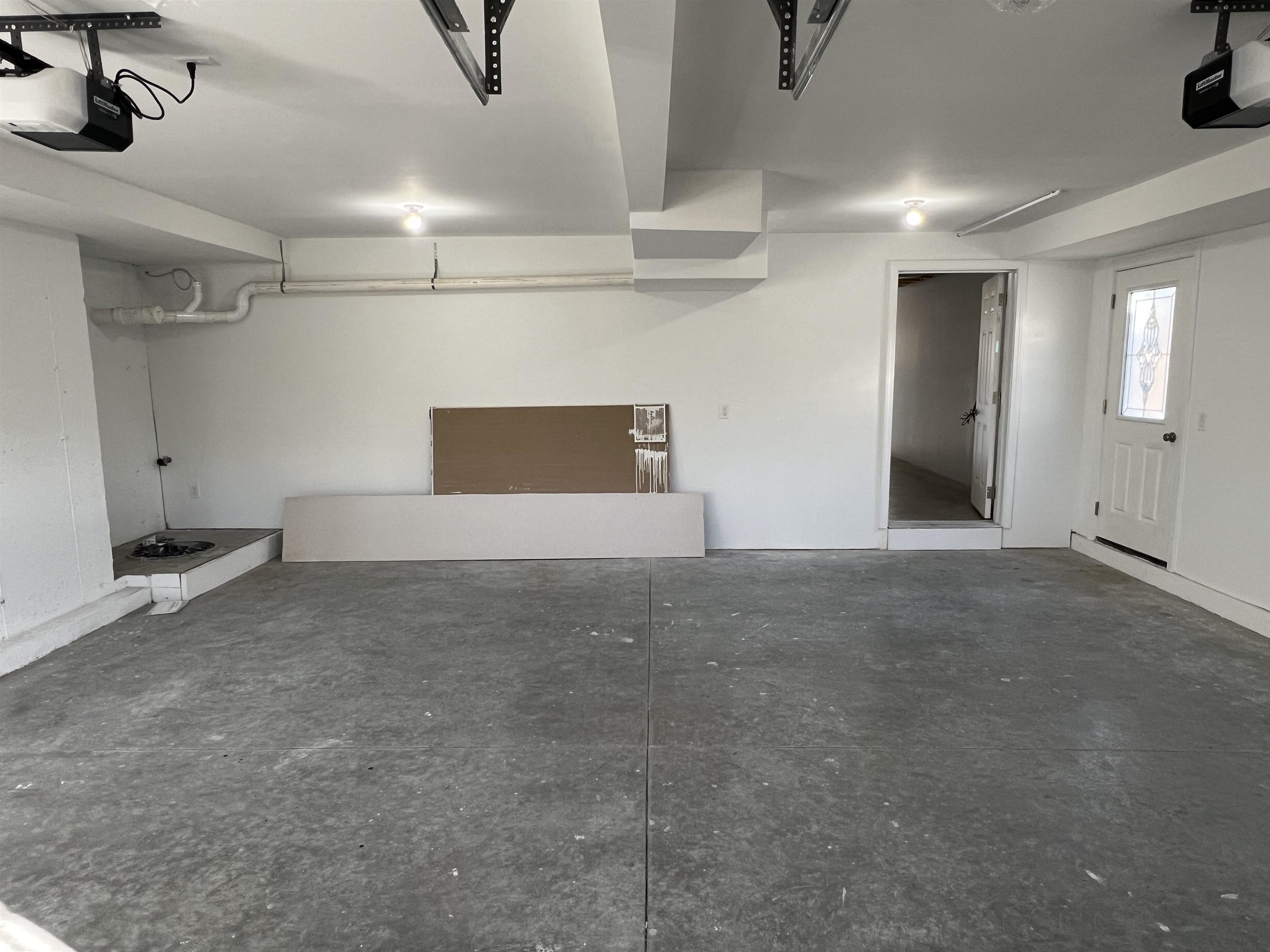 47 Long Hl Road Raymond, NH 03077 - Photo 36 of 42