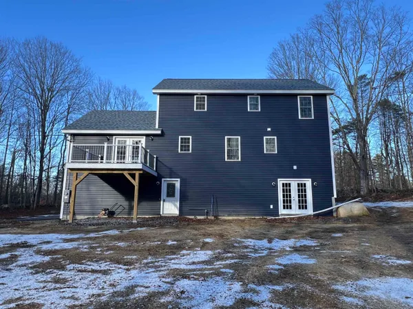 $799,900 | 47 Long Hl Road, Raymond, NH 03077