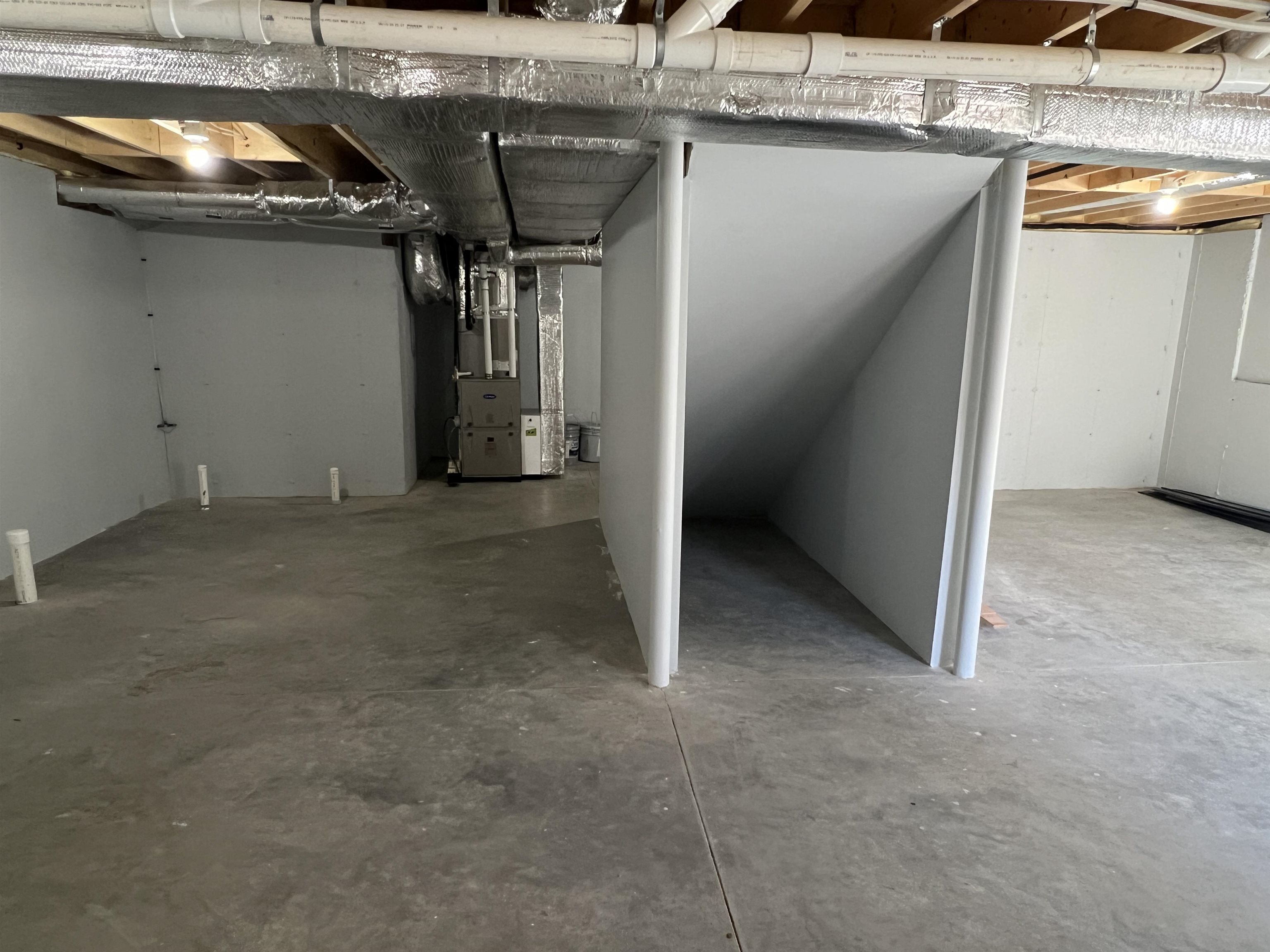 47 Long Hl Road Raymond, NH 03077 - Photo 41 of 42