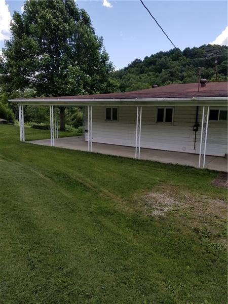 939 Anthony Run Road Indiana, PA 15701 - Photo 4 of 25