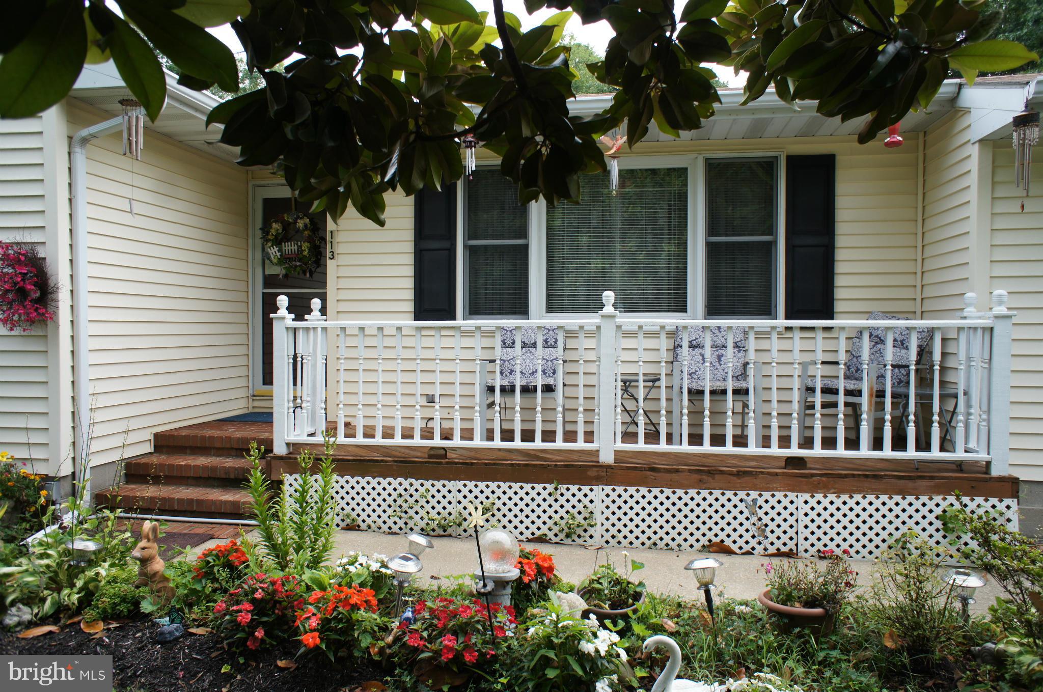 113 Prospect Bay Road Grasonville, MD 21638 - Photo 5 of 23 Exterior (Front)
