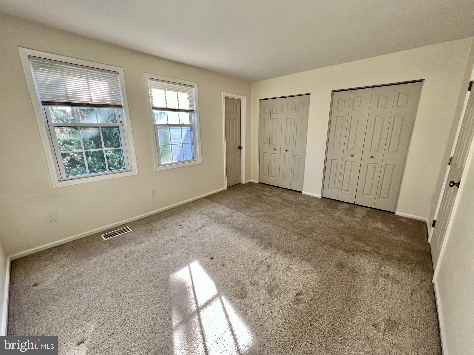 14497 Golden Oak Road Centreville, VA 20121 - Photo 12 of 13 Gallery Image 12