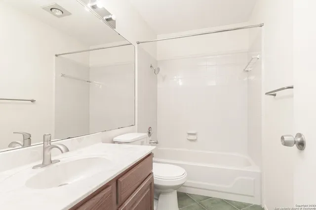 $1,850 | 16618 Spruce Tree Lane, San Antonio, TX 78247