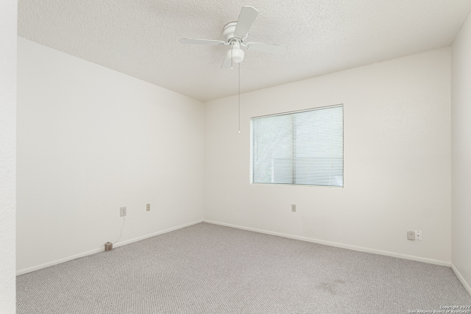 16618 Spruce Tree Lane San Antonio, TX 78247 - Photo 12 of 14